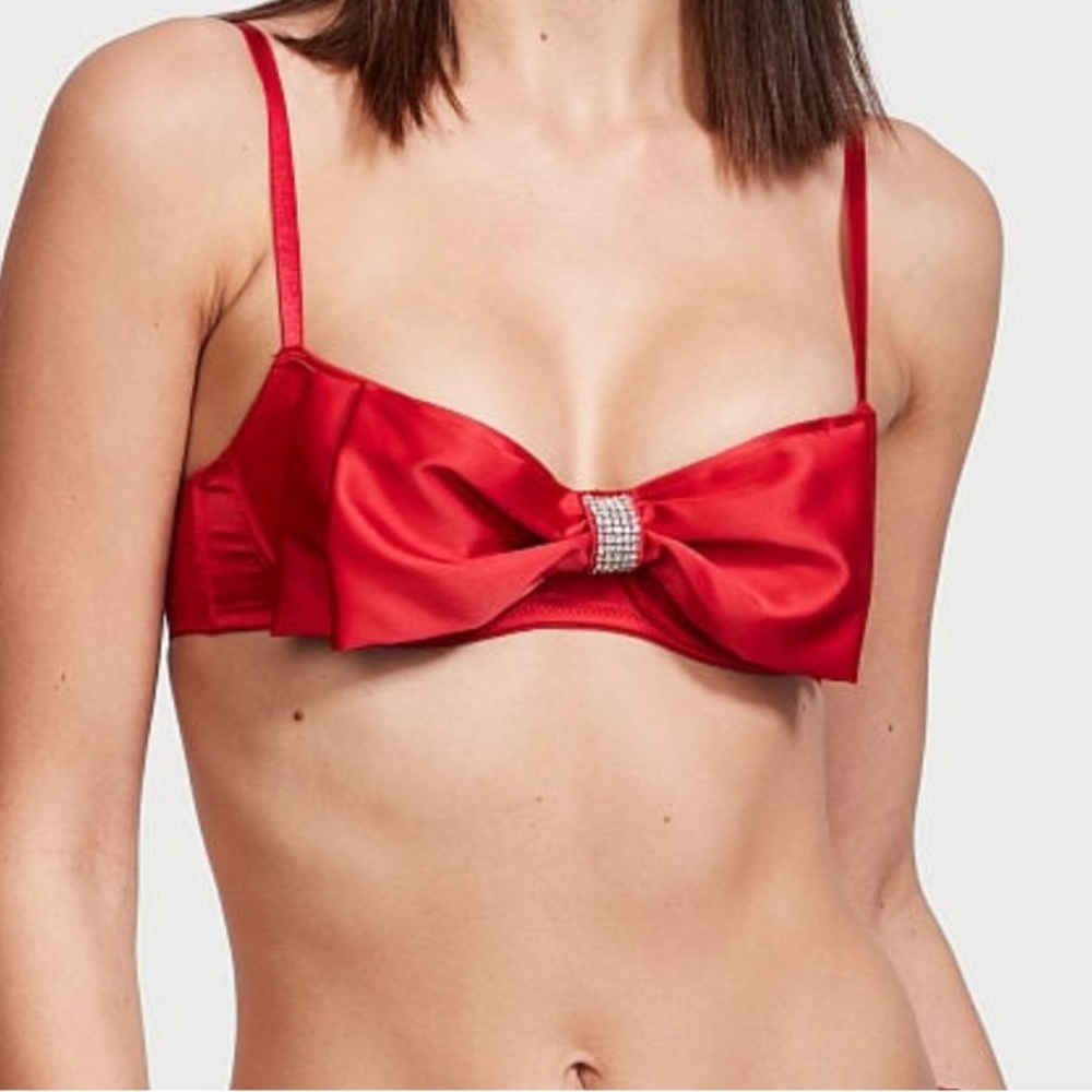 NWT Victoria’s Secret Wicked Unlined Bow Balconette Bra